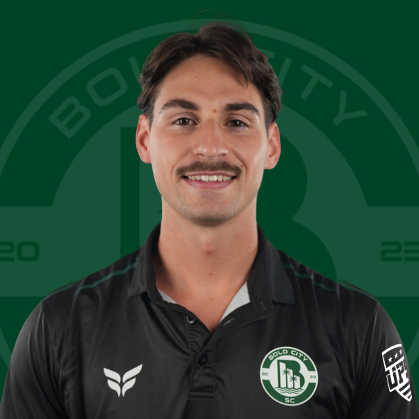 Defender Diego Caldas